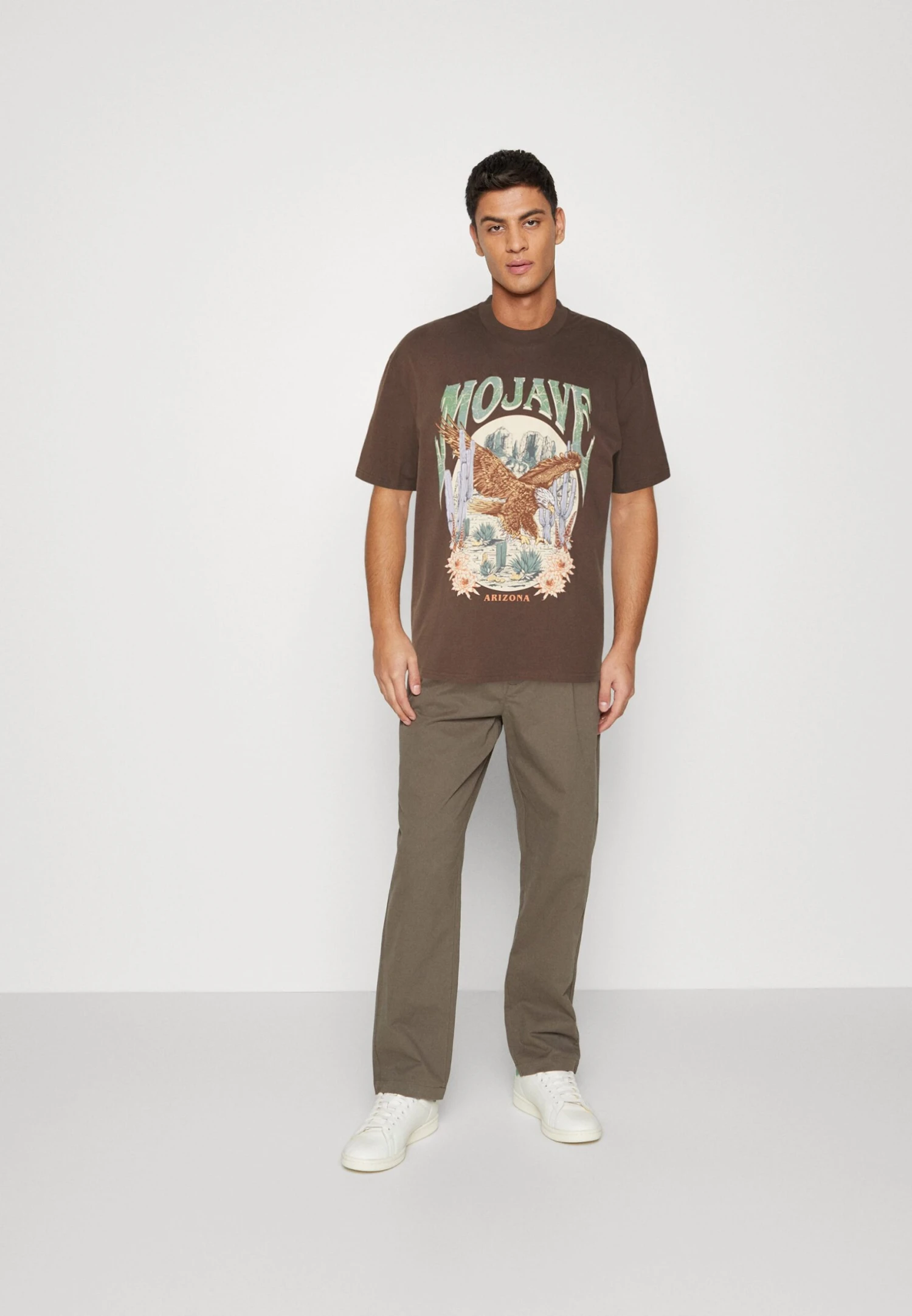 YOURTURN Unisex - T-Shirt Print - Brown - Afbeelding 2